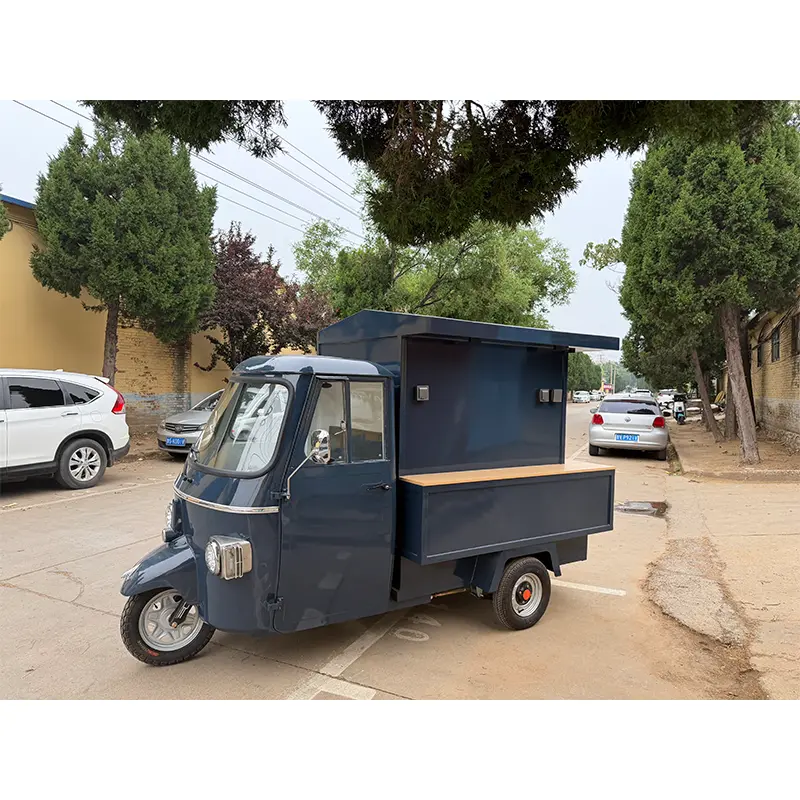 Ван за бързо хранене Piaggio със странично отваряне